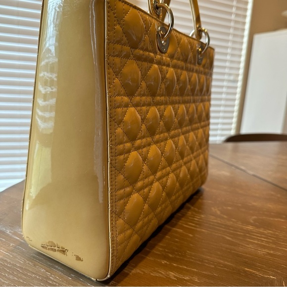 Dior Lady Dior Large Bag - Picture 5 of 11